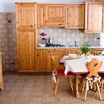 Residenza La Ciasa Apartmanhotel Claut